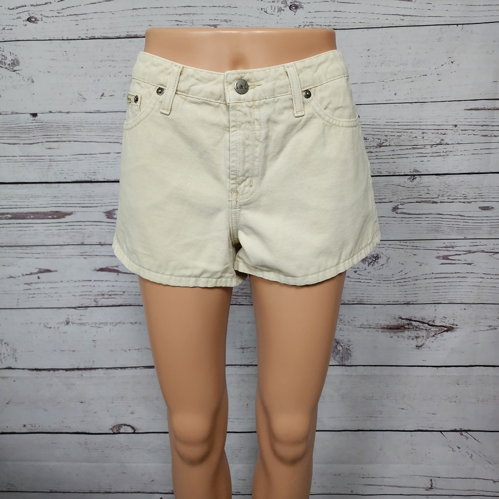 Vintage 90s l.e.i.  Life Energy Intelligence Denim Shorts Size 9 Beige  10" Rise